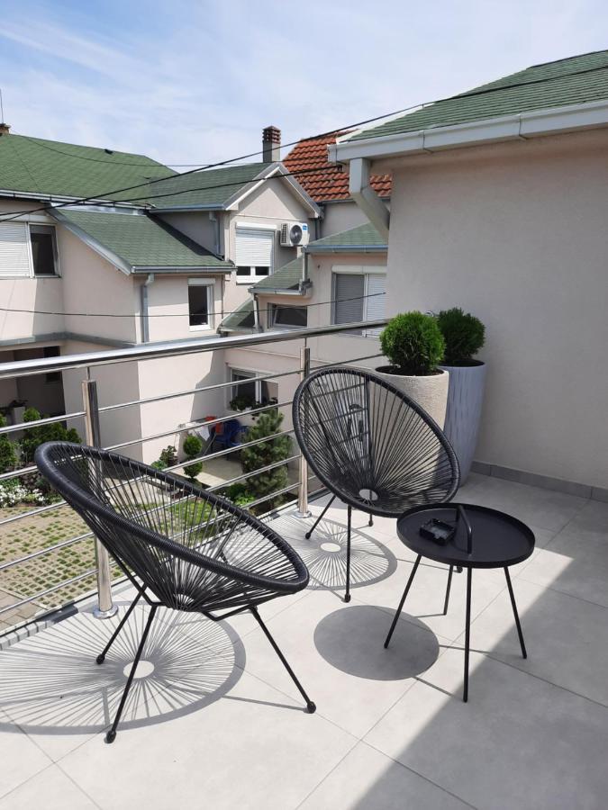 Lovely Private Flats Free Parking Novi Sad Exterior photo
