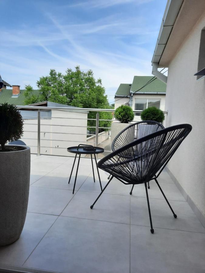 Lovely Private Flats Free Parking Novi Sad Exterior photo