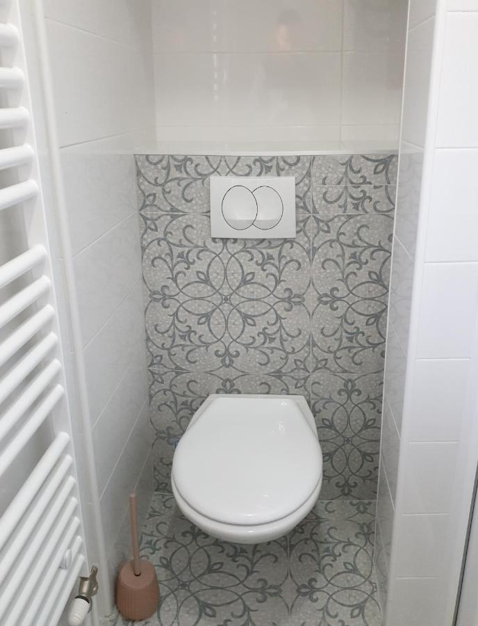 Lovely Private Flats Free Parking Novi Sad Exterior photo